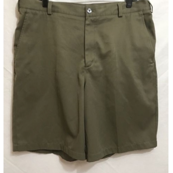 olive green nike clothes